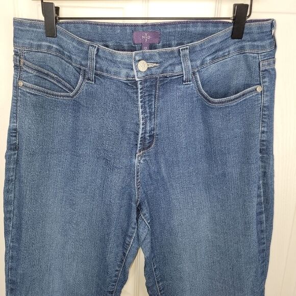 Nydj bootcut denim jeans size 12 - Picture 3 of 7